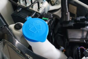 wind shield wiper cap reservoir
