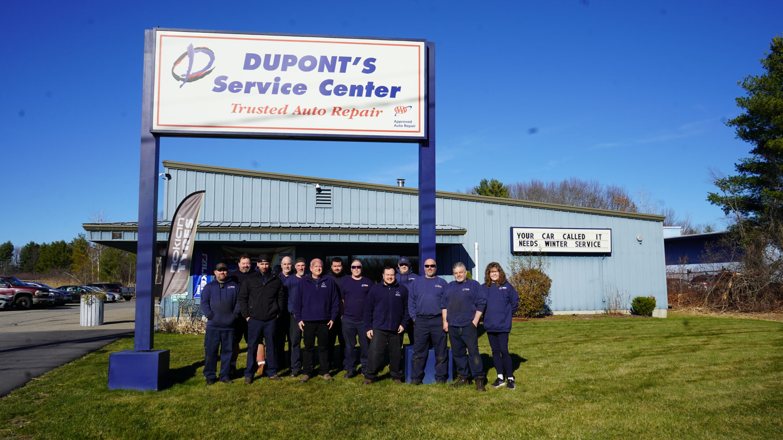Duponts-Team-Photo